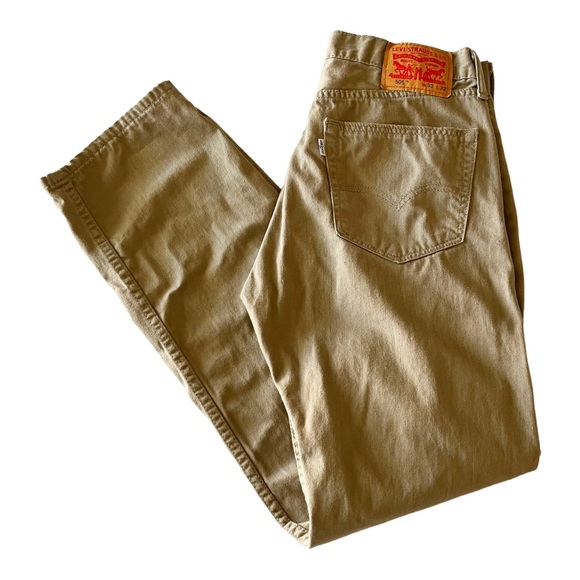 Levi’s 505 Straight Leg Jeans 🎉 HOST PICK 🎉 - Picture 1 of 10